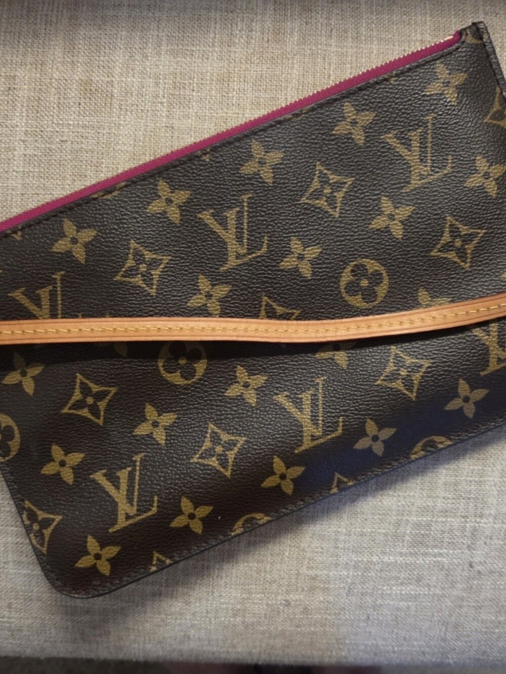 Designer Clutch - Picture 5 of 6